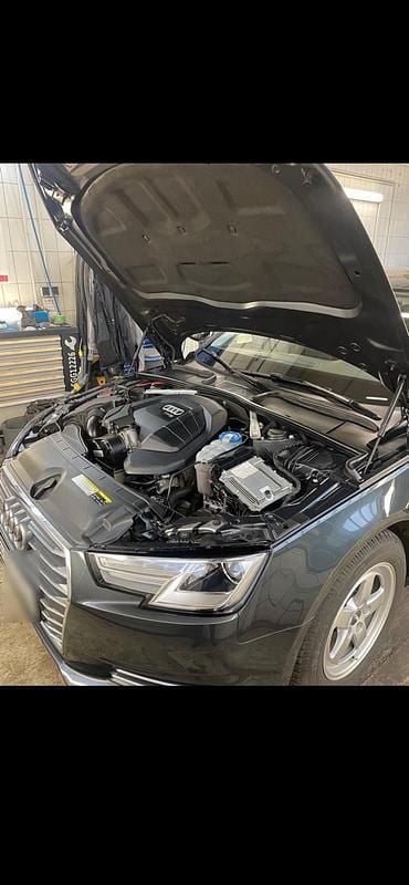 Gebraucht Audi A4 Design 150 PS (110 kW) 2018 Grau Kombi