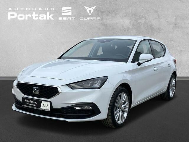 Weiß Gebraucht 2024 Seat Leon Style Limousine | 22.844 € (Guter Preis) - Bild 1/2