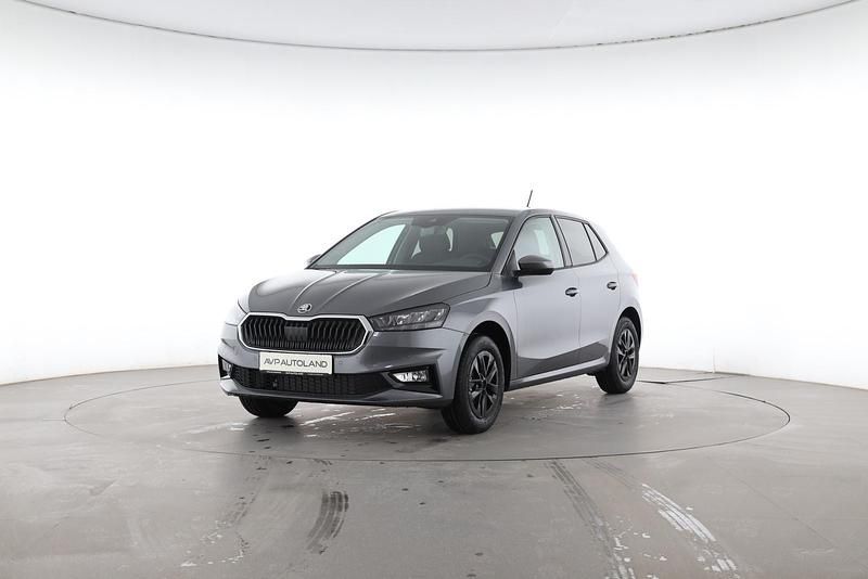 Neu Skoda Fabia Selection 95 PS (69 kW) 2025 Graphitegrau Limousine