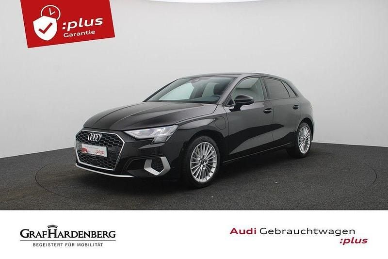 Schwarz Gebraucht 2022 Audi A3 Comfort Limousine | 22.380 € (Guter Preis) - Bild 1/4