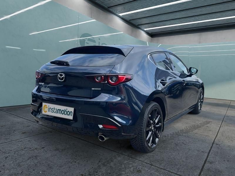 Blau Gebraucht 2022 Mazda 3 Limousine | 24.599 € (Fairer Preis) - Bild 1/2