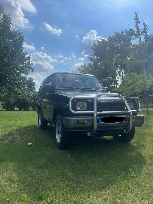 Gebraucht 1992 Daihatsu Rocky SUV | 6.490 € - Bild 1/4