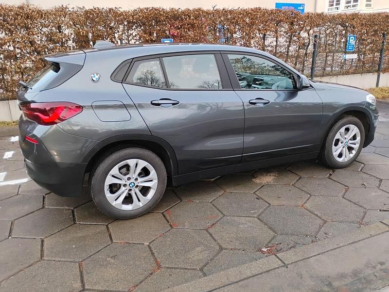 Gebraucht BMW X2 Advantage 140 PS (102 kW) 2020 Grau SUV