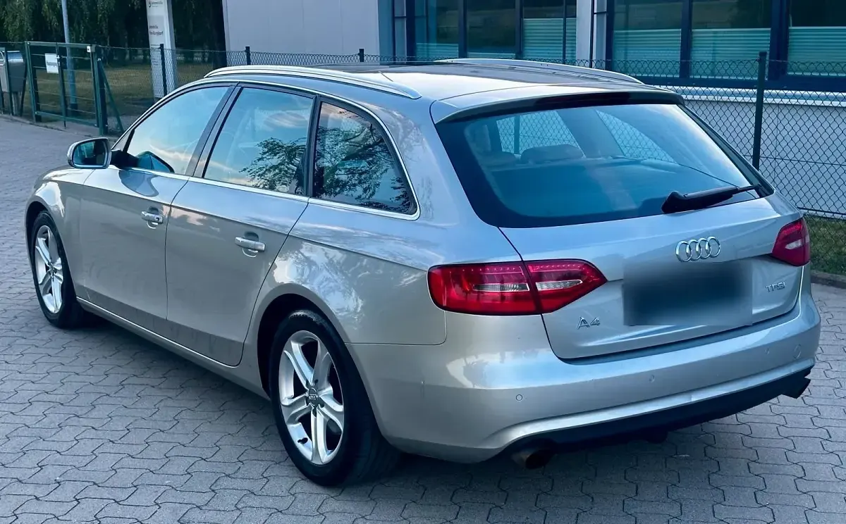 Gebraucht Audi A4 Ambition 170 PS (125 kW) 2012 Silber Kombi