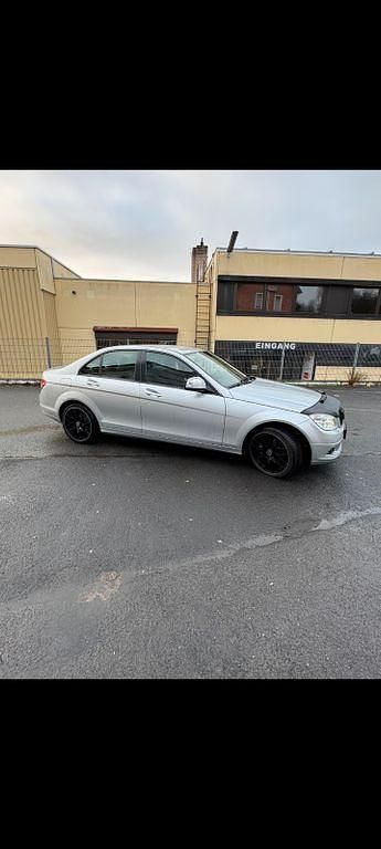 Gebraucht Mercedes C180 156 PS (114 kW) 2007 Silber Limousine