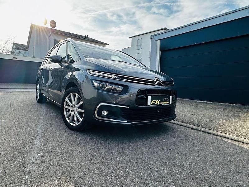 Grau Gebraucht 2018 Citroën C4 SpaceTourer Van / Kleinbus | 14.790 € (Guter Preis) - Bild 1/4