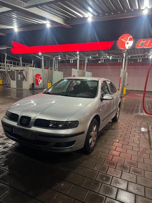 Gebraucht Seat Leon 110 PS (80 kW) 2005 Silber Kleinwagen