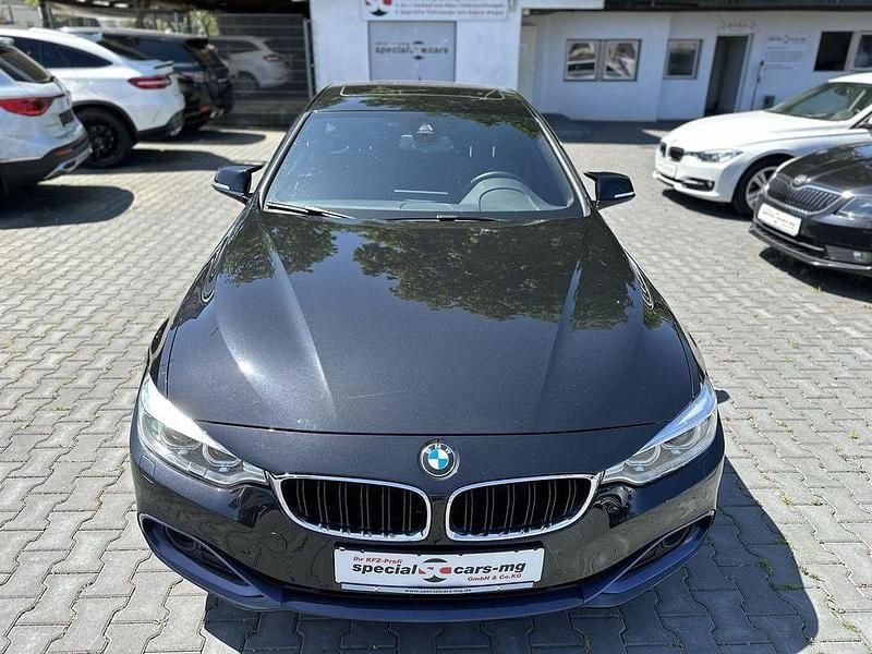 Gebraucht BMW 440 Sport Line 326 PS (239 kW) 2016 Black sapphire metallic Coupé