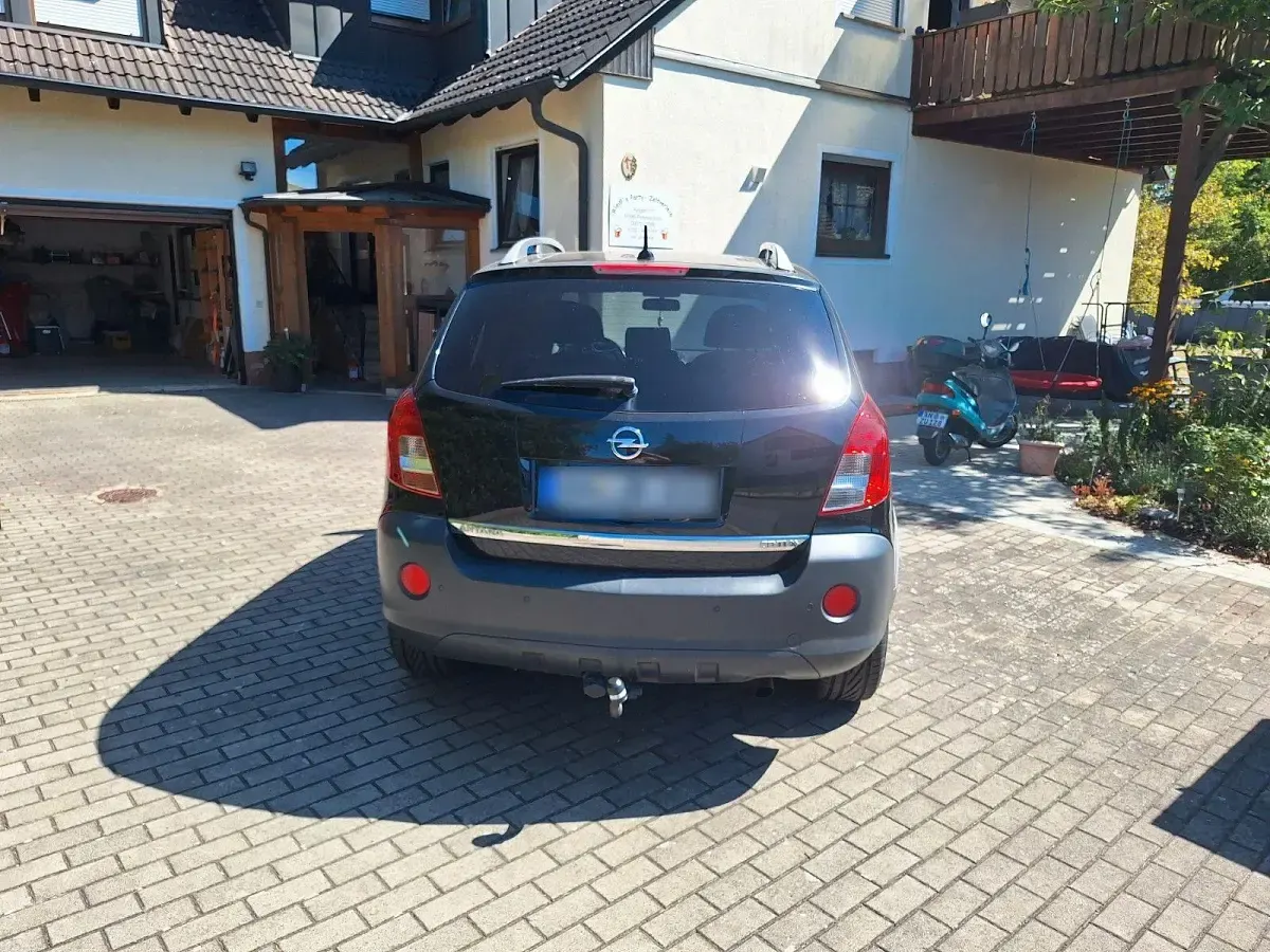 Gebraucht Opel Antara Cosmo 163 PS (119 kW) 2014 Schwarz SUV