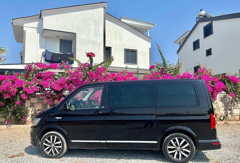 Gebraucht VW T6 Highline 204 PS (150 kW) 2016 Schwarz Van
