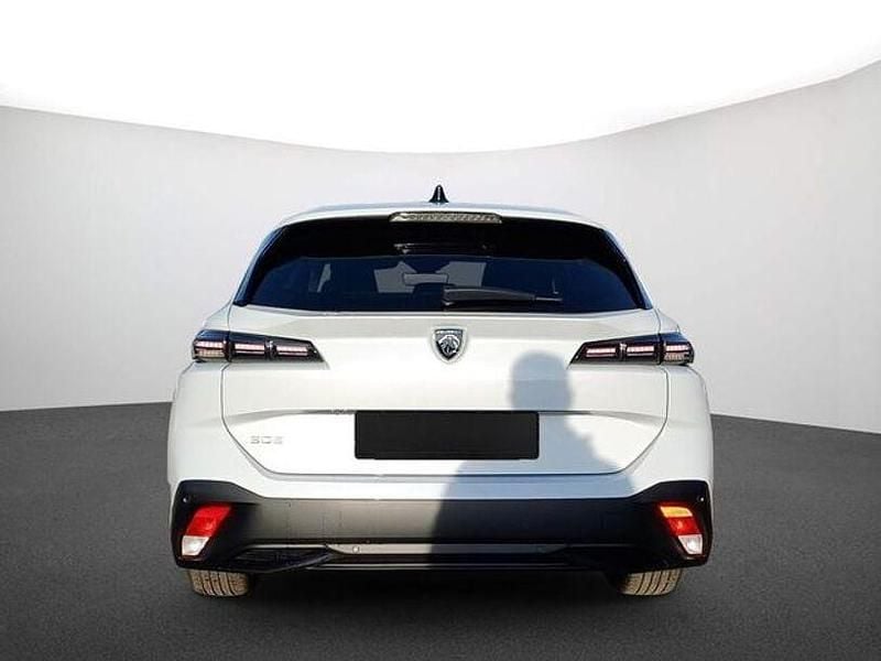 Gebraucht Peugeot 308 2023 Weiss Limousine