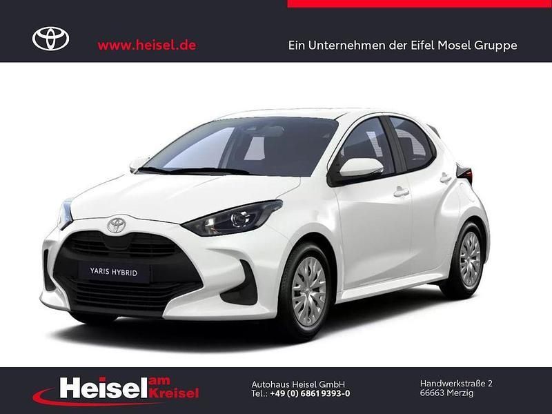Weiß Neu 2025 Toyota Yaris Hybrid Comfort Limousine | 23.660 € (Guter Preis) - Bild 1/3