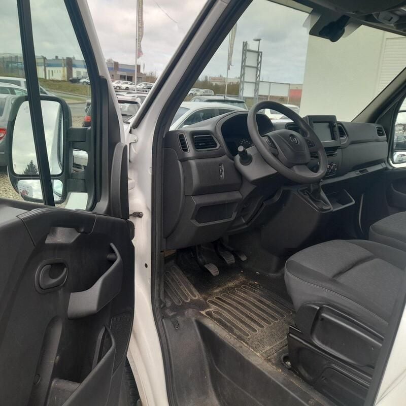 Gebraucht Opel Movano 145 PS (106 kW) 2020 Weiß Van