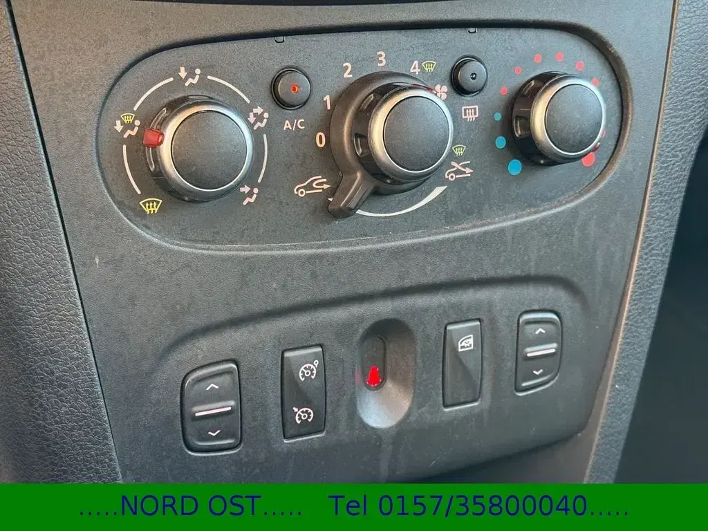 Gebraucht Dacia Logan MCV 95 PS (69 kW) 2020 Weiß Limousine