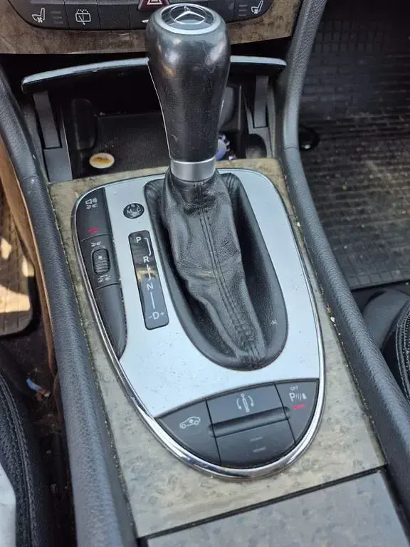 Gebraucht Mercedes E350 Avantgarde 272 PS (200 kW) 2005 Schwarz Limousine