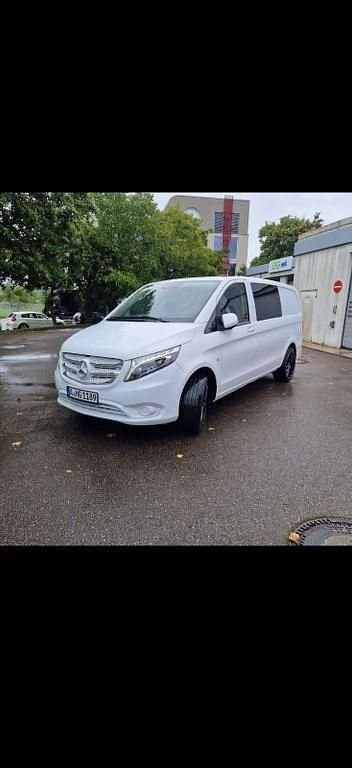 Weiß Gebraucht 2019 Mercedes Vito Van | 16.600 € (Superpreis) - Bild 1/4