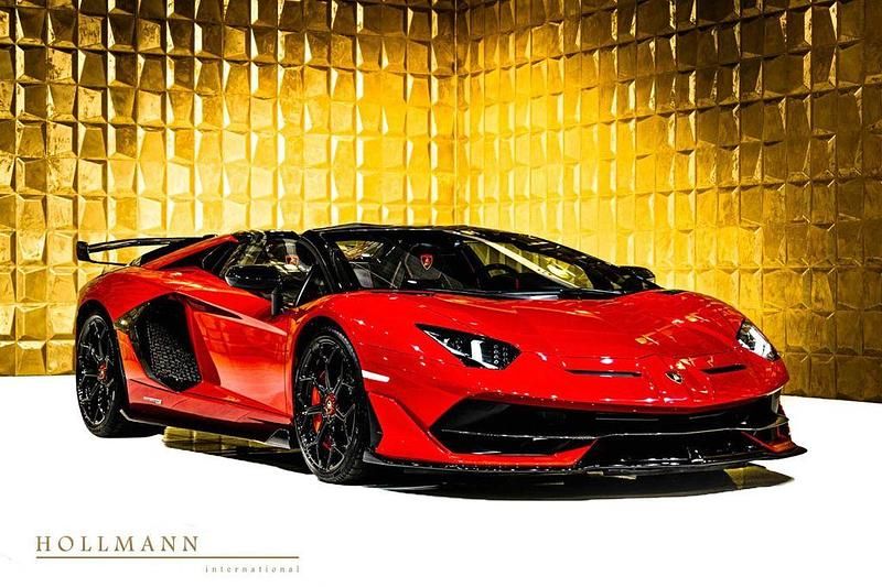 Rot Gebraucht 2021 Lamborghini Aventador Cabrio | 725.900 € (Teuer) - Bild 1/4