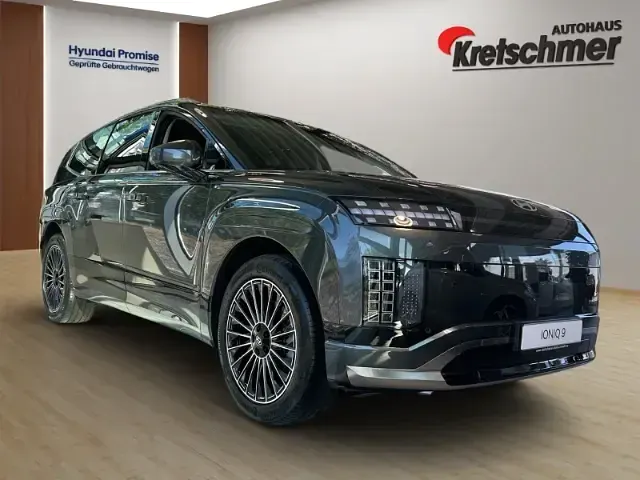 Neu Hyundai Ioniq 9 225 kW (307 PS) 2026 Grau SUV