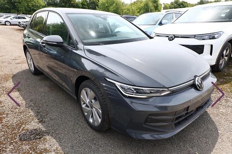 Gebraucht VW Golf VIII Edition 150 PS (110 kW) 2024 Grau Kleinwagen