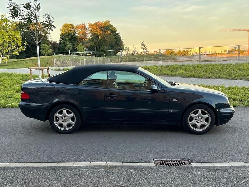 Gebraucht Mercedes CLK320 218 PS (160 kW) 1999 Cabrio