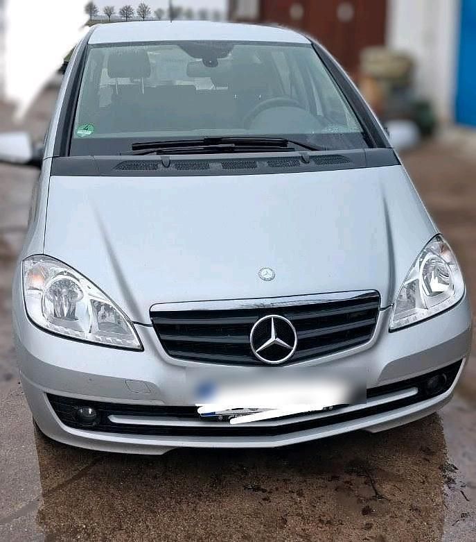 Gebraucht Mercedes A150 95 PS (69 kW) 2008 Silber Kleinwagen