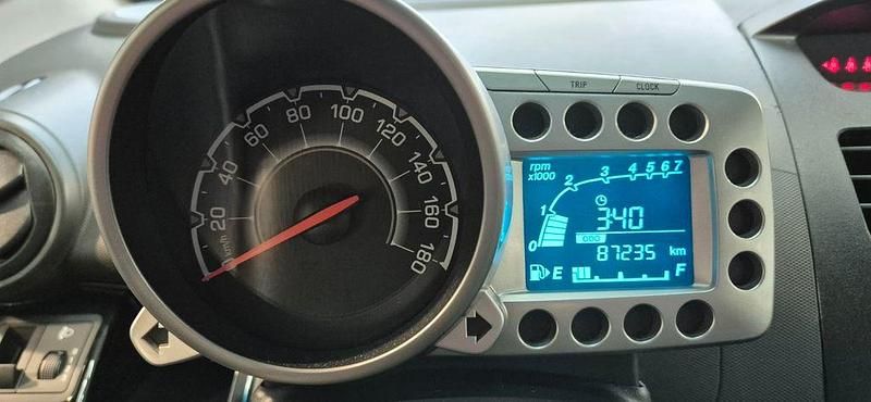 Gebraucht Chevrolet Spark LS 68 PS (50 kW) 2012 Rot Kleinwagen