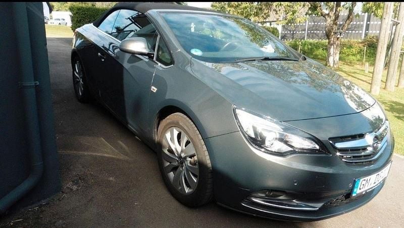 Gebraucht Opel Cascada Edition 120 PS (88 kW) 2013 Grau Cabrio
