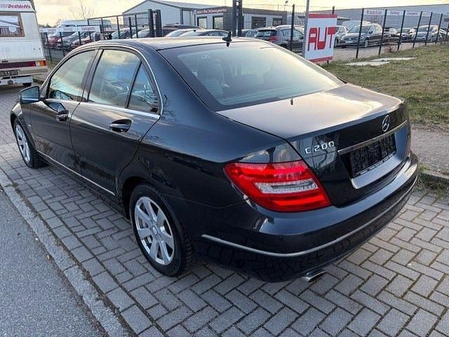 Gebraucht Mercedes C200 184 PS (135 kW) 2011 Schwarz Limousine
