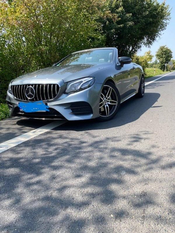 Gebraucht Mercedes E400 333 PS (244 kW) 2018 Grau Cabrio