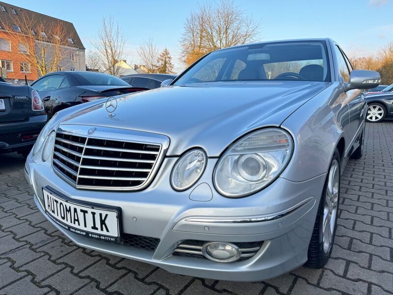 Iridiumsilber metalliclack Gebraucht 2008 Mercedes E220 Limousine | 7.999 € (Teuer) - Bild 1/4