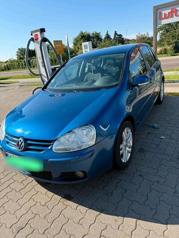 Gebraucht VW Golf V 122 PS (89 kW) 2007 Blau Kleinwagen