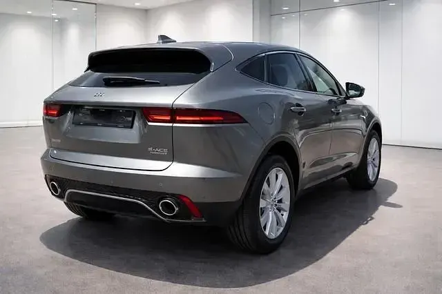 Usata Jaguar E-Pace S 150 CV (110 kW) 2018 Grigio SUV