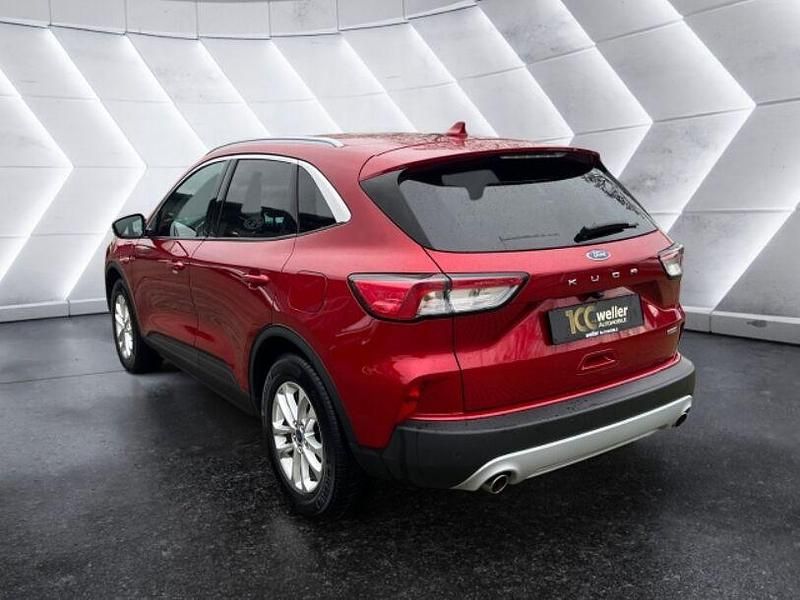 Gebraucht Ford Kuga Titanium 224 PS (164 kW) 2022 Lucidrotmetallic SUV