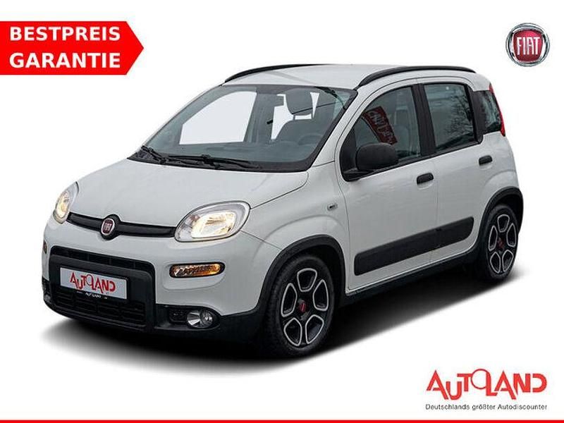 Weiss Gebraucht 2020 Fiat Panda City Life Kleinwagen | 10.990 € (Teuer) - Bild 1/4