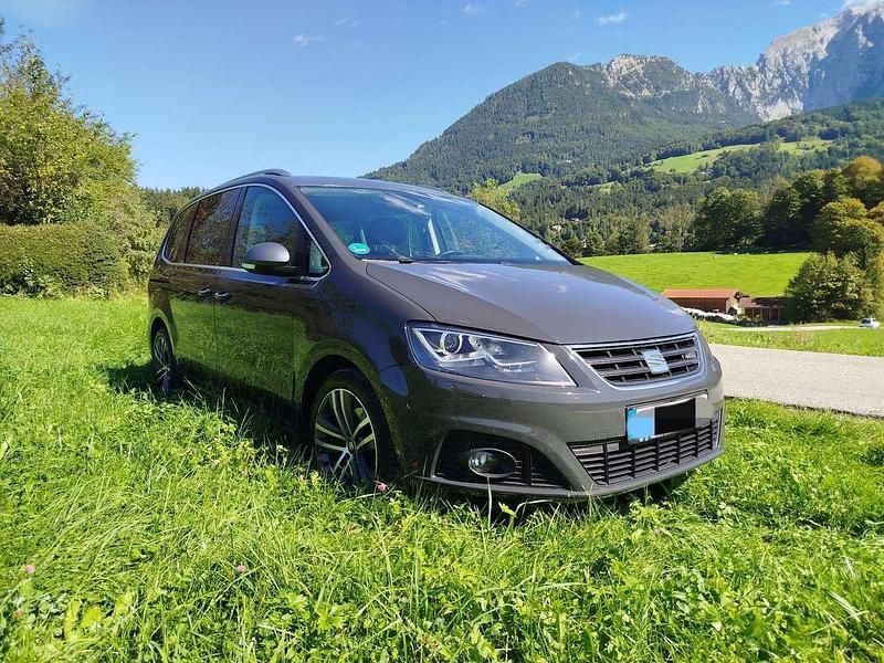Gebraucht Seat Alhambra 4Drive 184 PS (135 kW) 2018 Grau Van / Kleinbus