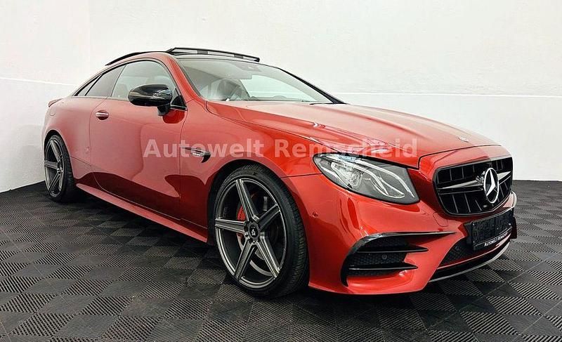 Gebraucht Mercedes E200 AMG line 184 PS (135 kW) 2017 Rot Coupé