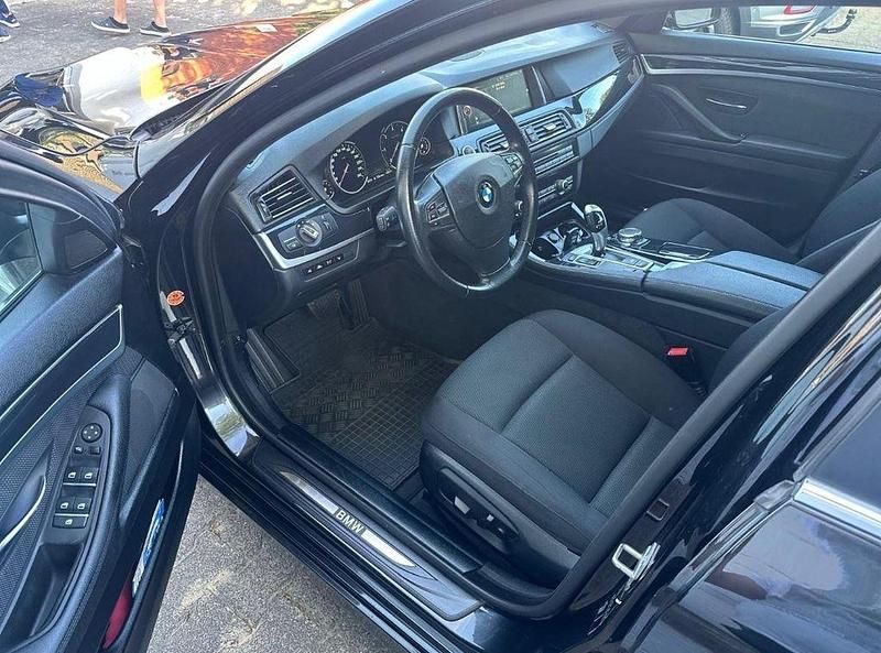 Gebraucht BMW 520 Performance 190 PS (139 kW) 2016 Schwarz Kombi