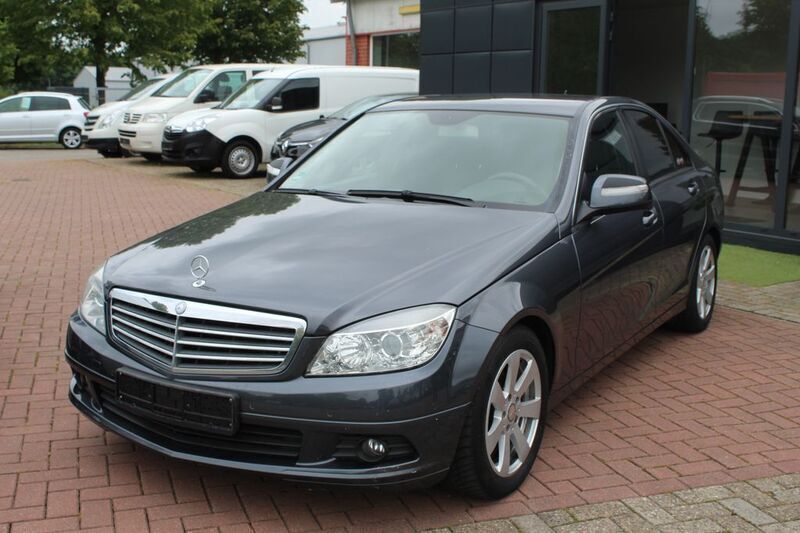Grau Gebraucht 2008 Mercedes C220 Limousine | 3.500 € (Guter Preis) - Bild 1/4
