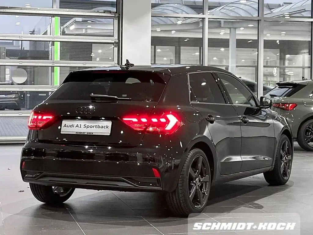 Gebraucht Audi A1 Sportback Advanced 95 PS (69 kW) 2026 Schwarz Kleinwagen