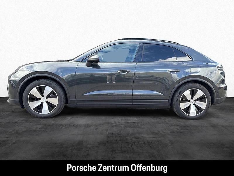 Gebraucht Porsche Macan 264 kW (360 PS) 2025 Vulkangraumetallic SUV