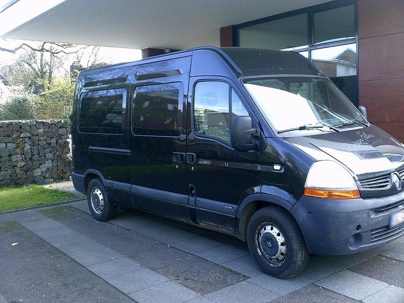 Gebraucht Renault Master 122 PS (89 kW) 2010 Schwarz Van / Kleinbus