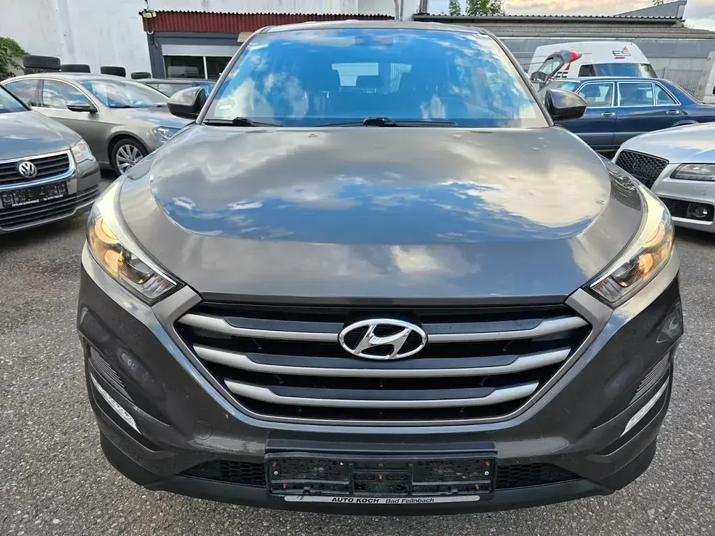 Gebraucht Hyundai Tucson Classic 132 PS (97 kW) 2015 Braun SUV