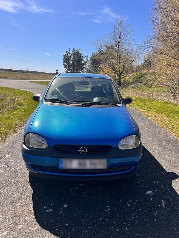 Gebraucht Opel Corsa 54 PS (39 kW) 2000 Blau Kleinwagen