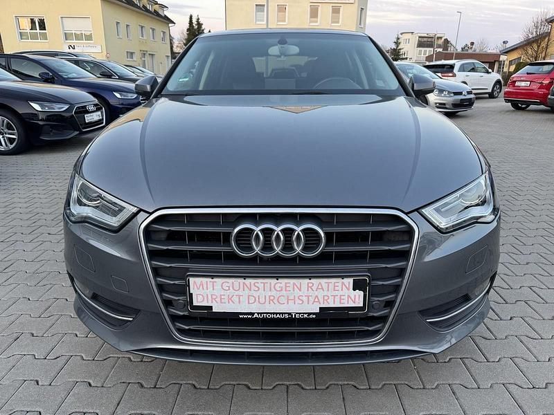 Gebraucht Audi A3 Ambiente 140 PS (102 kW) 2013 Grau Kombi
