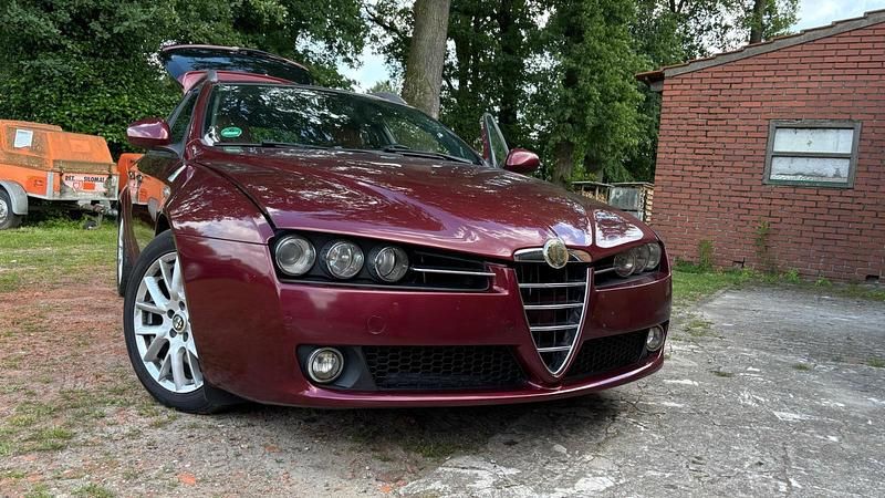 Rot Gebraucht 2008 Alfa Romeo 159 Kombi | 4.499 € (Guter Preis) - Bild 1/4