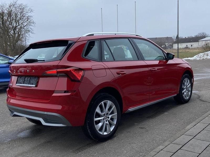 Gebraucht Skoda Kamiq Style 150 PS (110 kW) 2022 Rot SUV