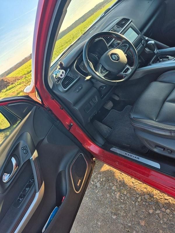 Gebraucht Renault Kadjar Bose Edition 131 PS (96 kW) 2017 Rot SUV