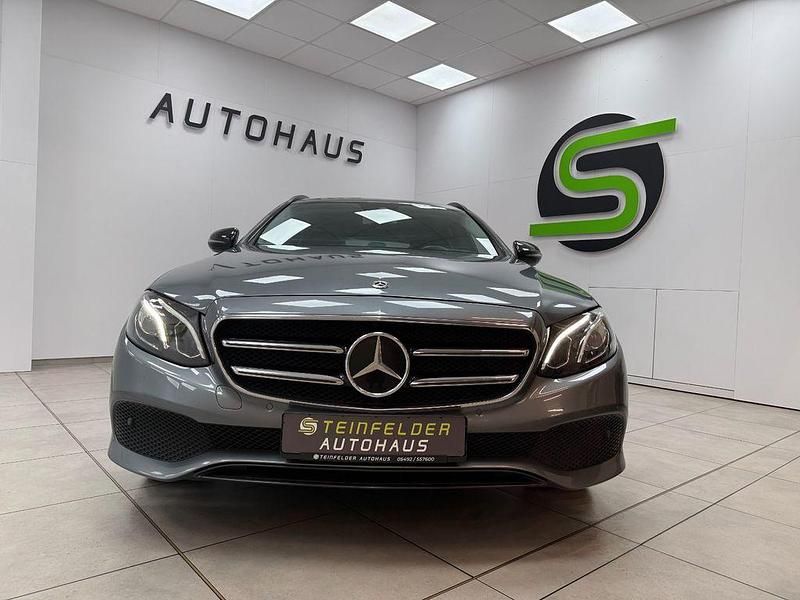 Gebraucht Mercedes E220 194 PS (142 kW) 2018 Grau Limousine