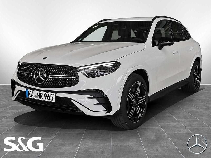 Unilack polarweiß Gebraucht 2025 Mercedes GLC220 AMG SUV | 54.899 € (Guter Preis) - Bild 1/4