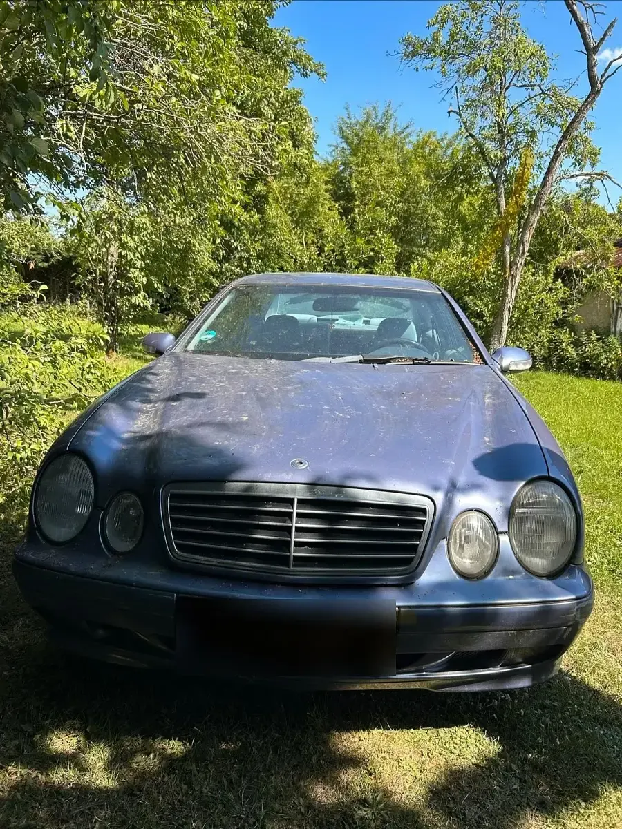 Gebraucht Mercedes CLK230 197 PS (144 kW) 2003 Cabrio